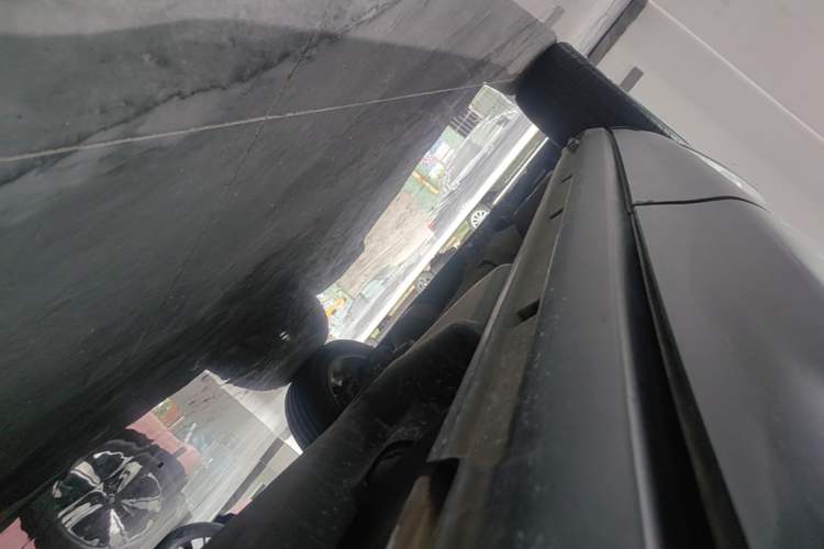 Used Land Rover Range Evoque 2015 2.0T Five-Door Zhiyao Edition Left Side Sill