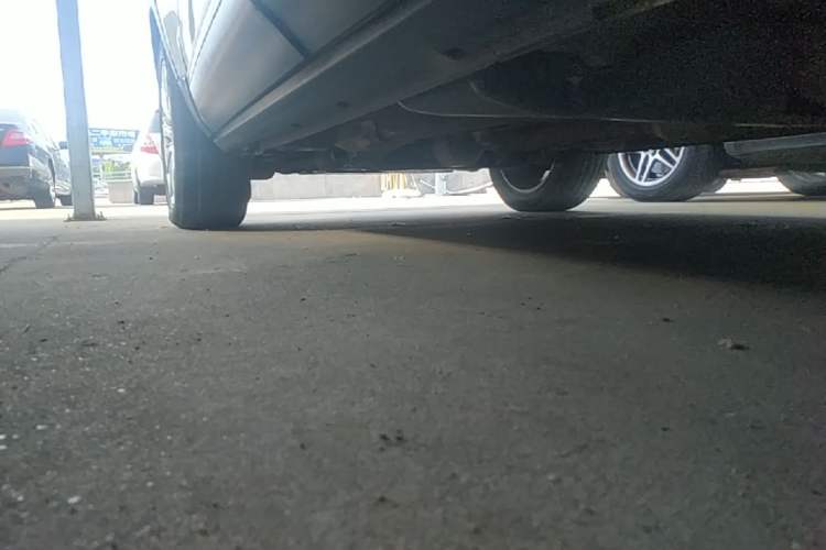 Used Land Rover Range Evoque 2015 2.0T Five-Door Zhiyao Edition Left Side Sill