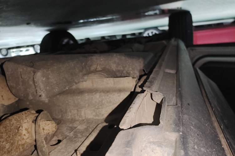 Used Land Rover Range Evoque 2015 2.0T Five-Door Zhiyao Edition Left Side Sill