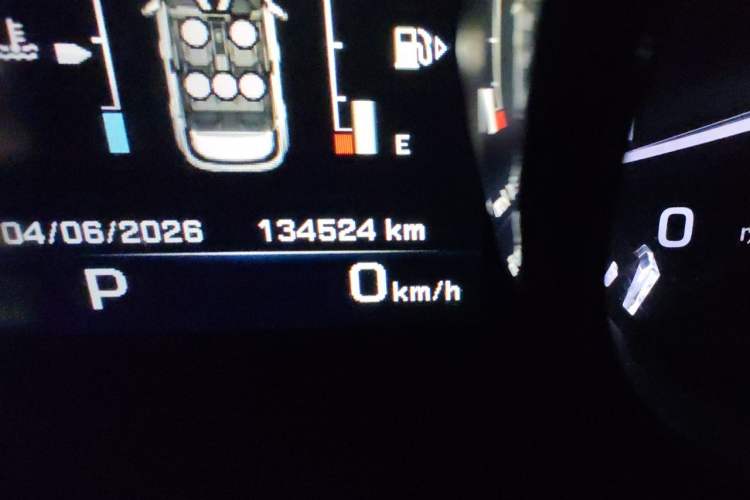 Used Land Rover Range Evoque 2015 2.0T Five-Door Enjoyment Edition Odometer Close Up