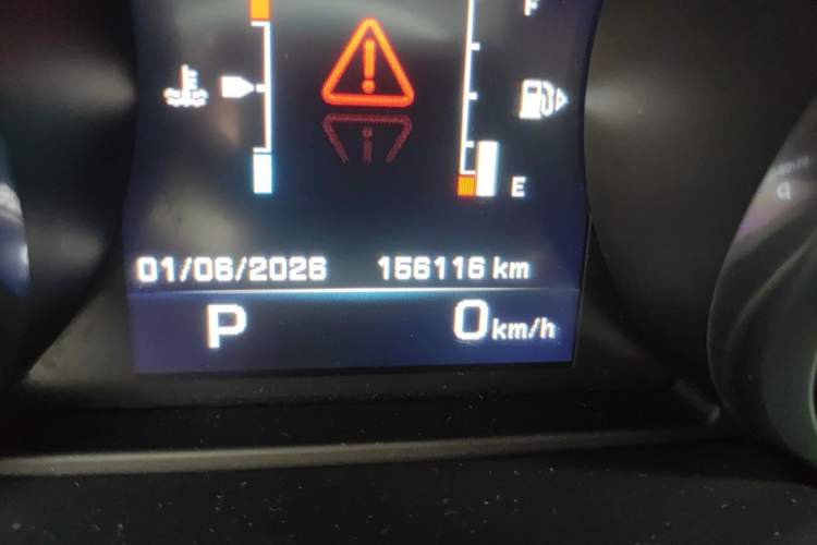 Used Land Rover Range Evoque 2015 2.0T Five-Door Fashion Edition Odometer Close Up