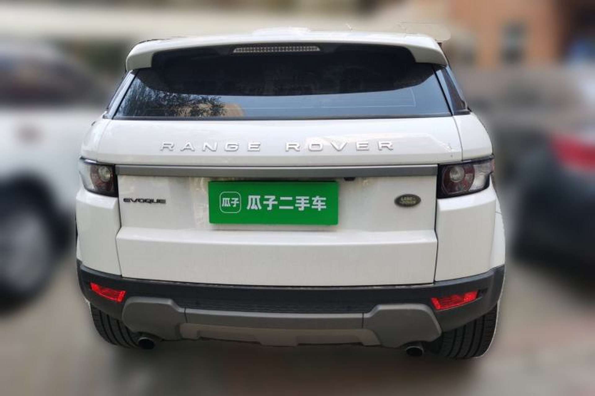 Used Land Rover Range Evoque 2015 2.0T Five-Door Zhiyao Edition Rear