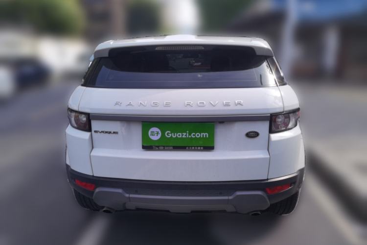 Used Land Rover Range Evoque 2015 2.0T Five-Door Zhiyao Edition Rear