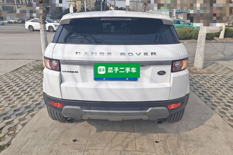 Used Land Rover Range Evoque 2015 2.0T Five-Door Zhiyao Edition Rear