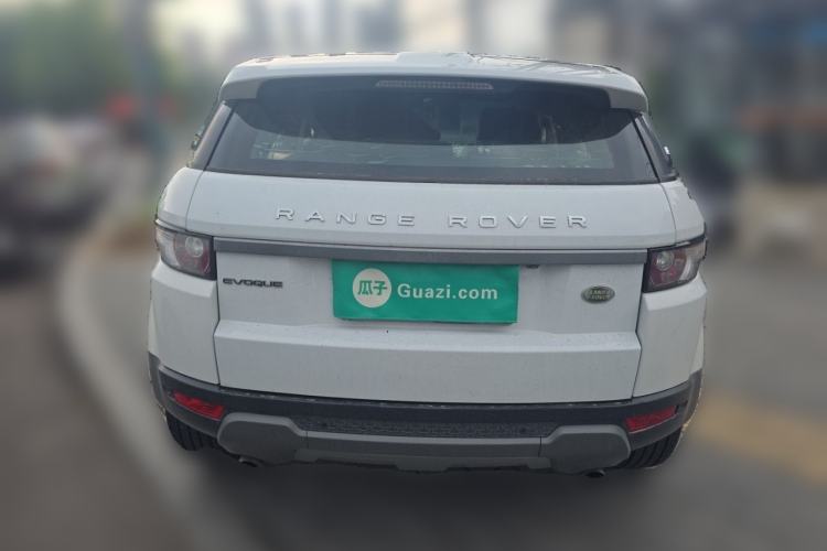 Used Land Rover Range Evoque 2015 2.0T Five-Door Zhiyao Edition Rear