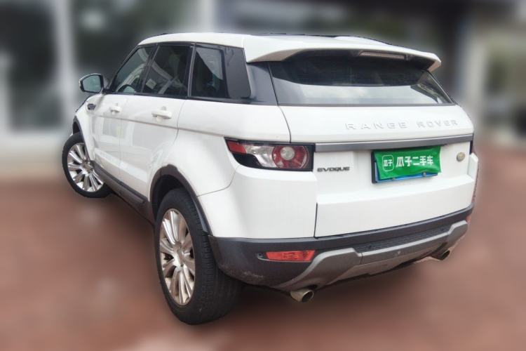 Used Land Rover Range Evoque 2015 2.0T Five-Door Zhiyao Edition Rear Left 45 Deg
