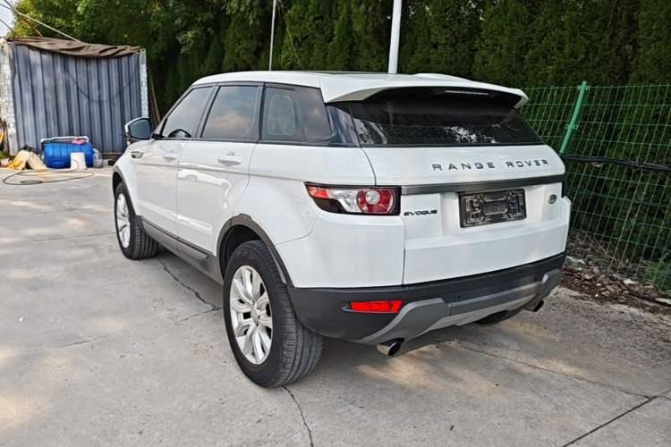 Used Land Rover Range Evoque 2015 2.0T Five-Door Fashion Edition Rear Left 45 Deg