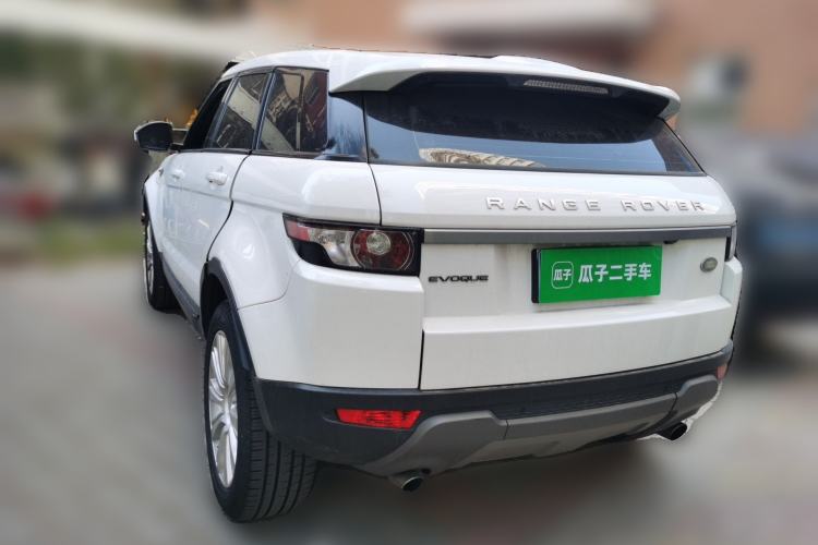 Used Land Rover Range Evoque 2015 2.0T Five-Door Zhiyao Edition Rear Left 45 Deg