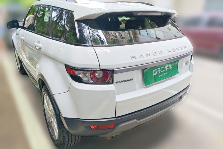 Used Land Rover Range Evoque 2015 2.0T Five-Door Zhiyao Edition Rear Left 45 Deg
