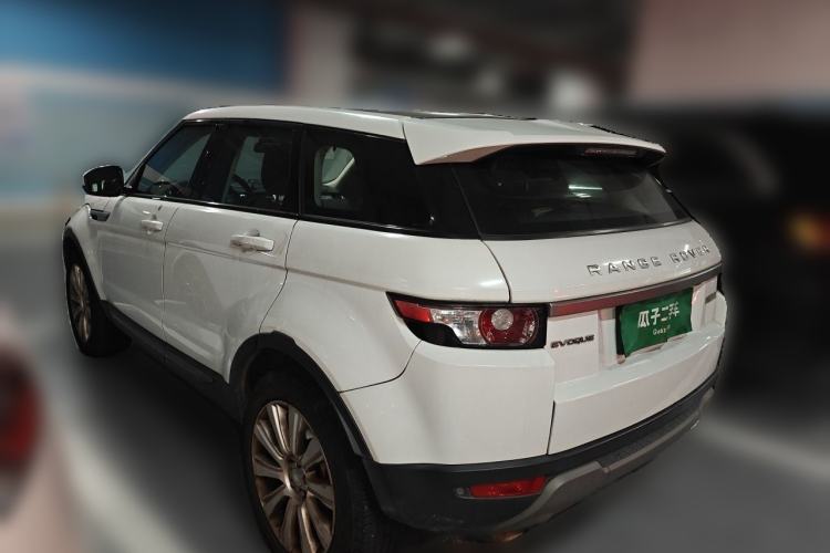 Used Land Rover Range Evoque 2015 2.0T Five-Door Zhiyao Edition Rear Left 45 Deg