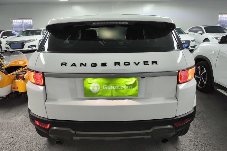 Used Land Rover Range Evoque 2015 2.0T Five-Door Zhiyao Edition Rear