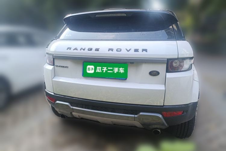 Used Land Rover Range Evoque 2015 2.0T Five-Door Zhiyao Edition Rear