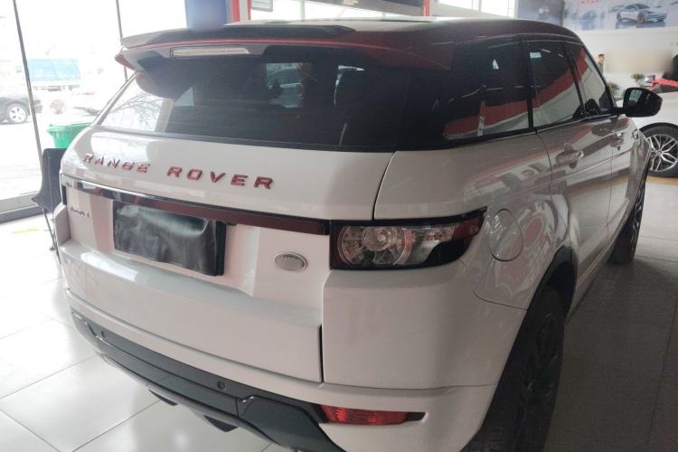 Used Land Rover Range Evoque 2015 2.0T NW8 Brit Limited Edition Rear Right 45 Deg