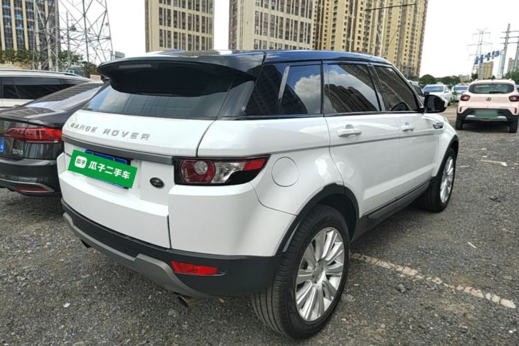 Used Land Rover Range Evoque 2015 2.0T Five-Door Zhiyao Edition Rear Right 45 Deg