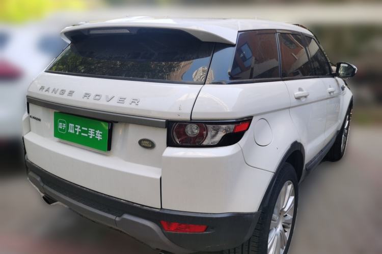 Used Land Rover Range Evoque 2015 2.0T Five-Door Zhiyao Edition Rear Right 45 Deg
