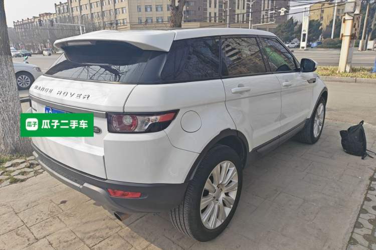 Used Land Rover Range Evoque 2015 2.0T Five-Door Zhiyao Edition Rear Right 45 Deg