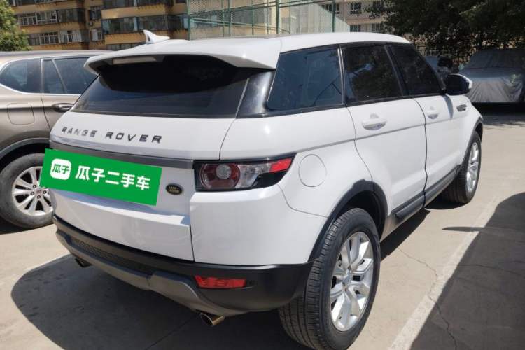 Used Land Rover Range Evoque 2015 2.0T Five-Door Fashion Edition Rear Right 45 Deg