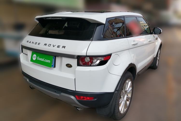 Used Land Rover Range Evoque 2015 2.0T Five-Door Zhiyao Edition Rear Right 45 Deg