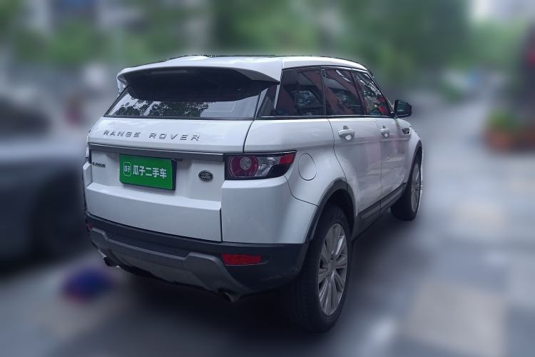 Used Land Rover Range Evoque 2015 2.0T Five-Door Zhiyao Edition Rear Right 45 Deg