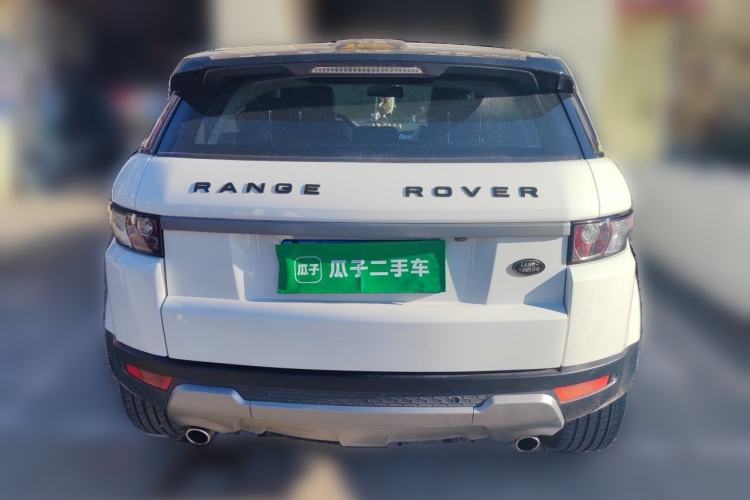Used Land Rover Range Evoque 2015 2.0T Five-Door Zhiyao Edition Rear