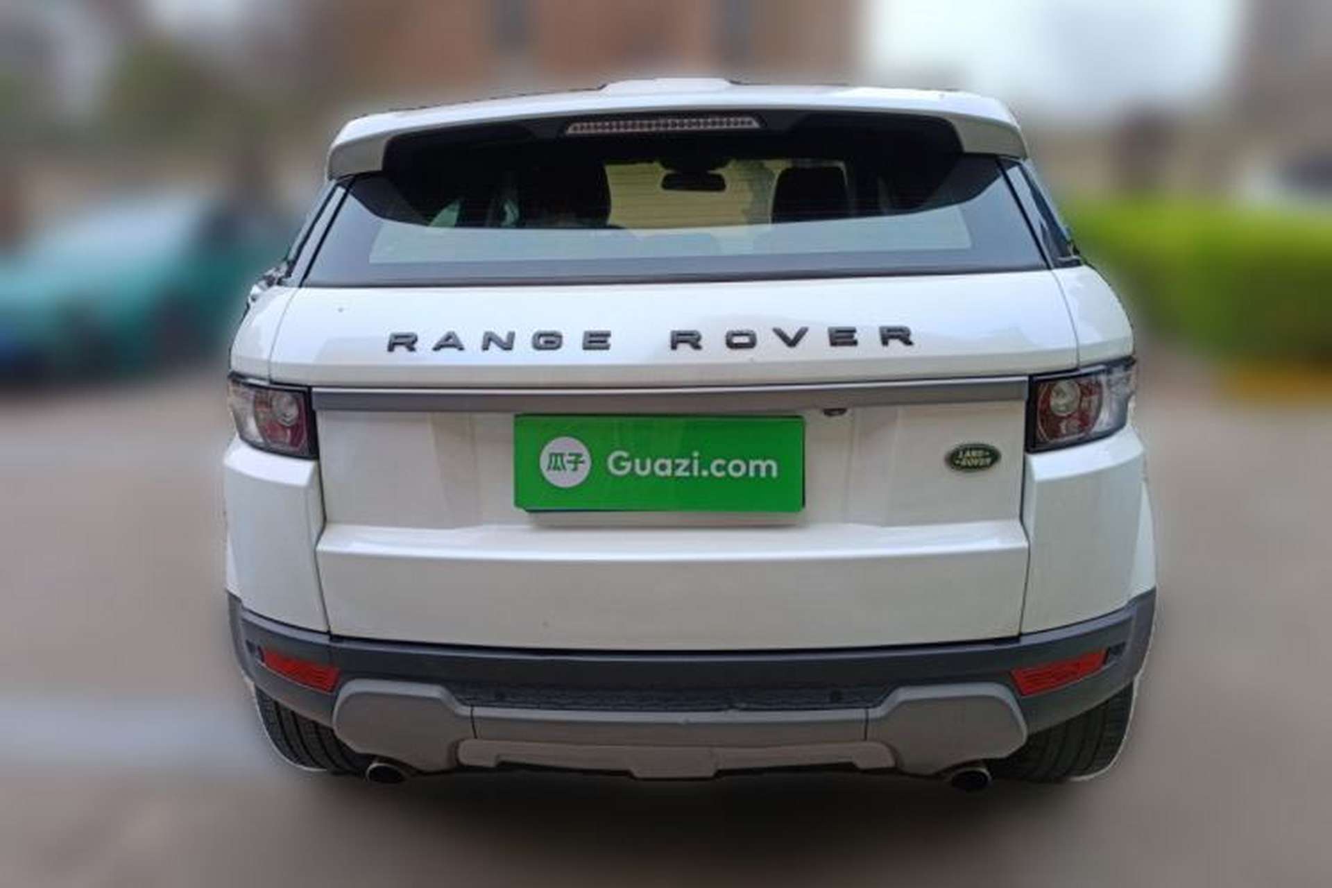 Used Land Rover Range Evoque 2015 2.0T Five-Door Zhiyao Edition Rear