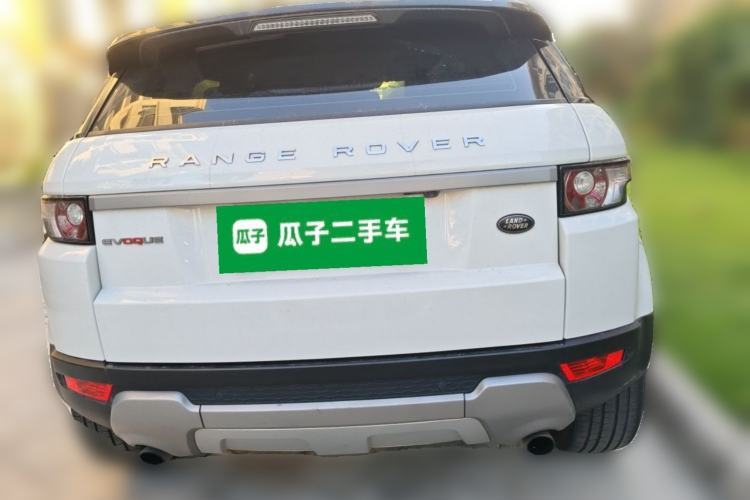 Used Land Rover Range Evoque 2015 2.0T Five-Door Zhiyao Edition Rear