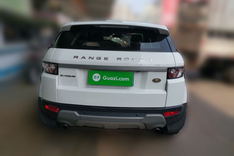 Used Land Rover Range Evoque 2015 2.0T Five-Door Zhiyao Edition Rear
