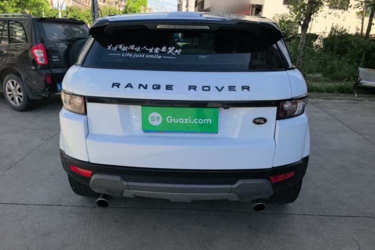 Used Land Rover Range Evoque 2015 2.0T Five-Door Zhiyao Edition Rear