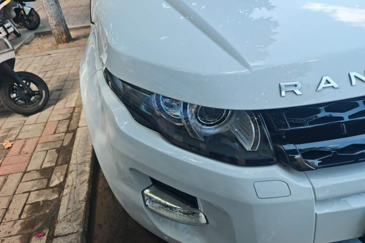 Used Land Rover Range Evoque 2015 2.0T 5-Door Ignite Edition Right Front Headlight