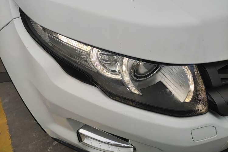 Used Land Rover Range Evoque 2015 2.0T Five-Door Fashion Edition Right Front Headlight
