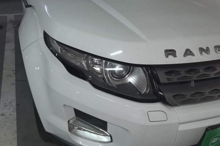 Used Land Rover Range Evoque 2015 2.0T Five-Door Fashion Edition Right Front Headlight