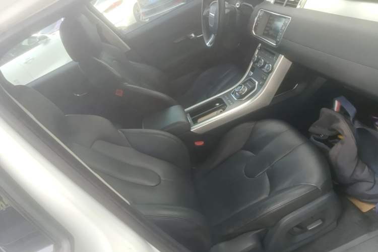 Used Land Rover Range Evoque 2015 2.0T Five-Door Zhiyao Edition Right Front Seat