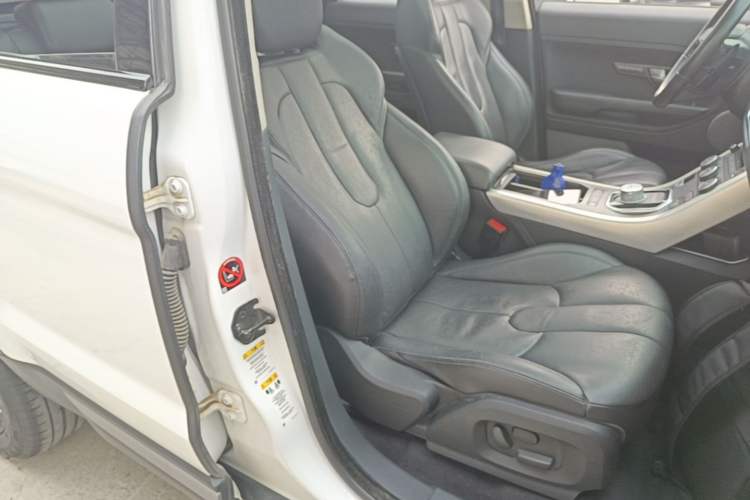 Used Land Rover Range Evoque 2015 2.0T Five-Door Fashion Edition Right Front Seat