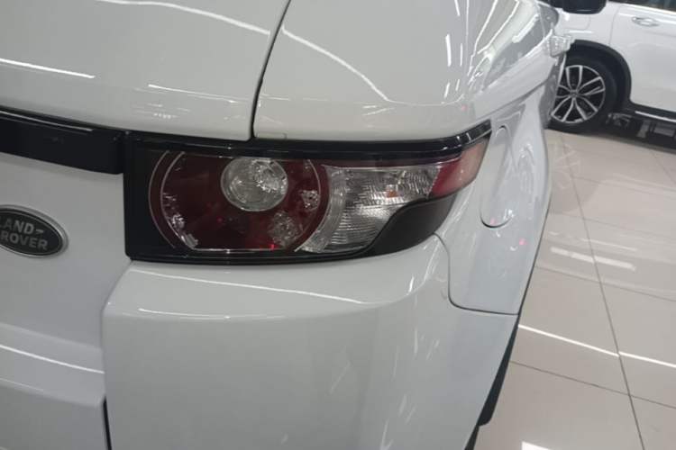 Used Land Rover Range Evoque 2015 2.0T 5-Door Ignite Edition Right Rear Taillight