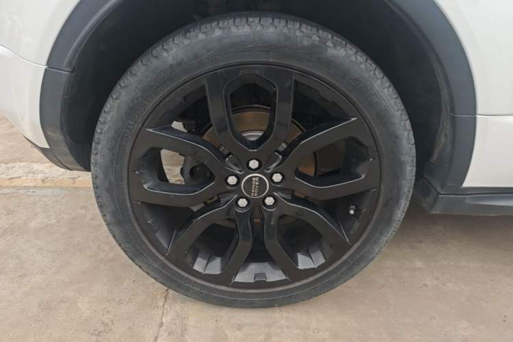 Used Land Rover Range Evoque 2015 2.0T Five-Door Enjoyment Edition Right Rear Wheel Hub