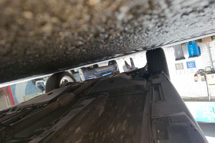 Used Land Rover Range Evoque 2015 2.0T Five-Door Sporty Edition Right Side Sill