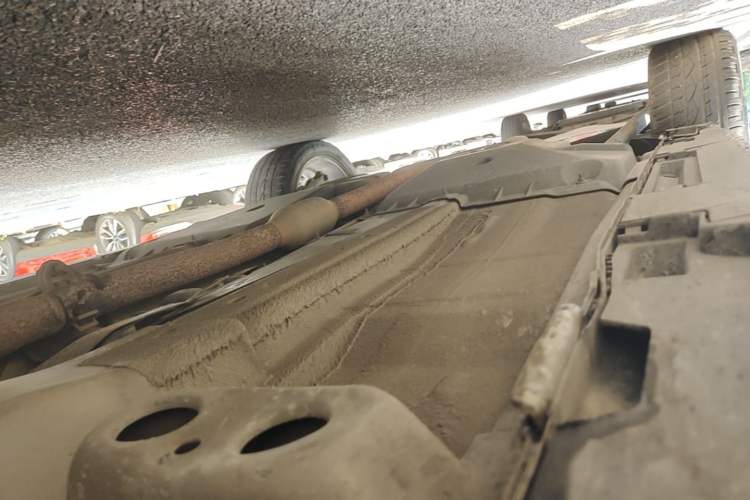Used Land Rover Range Evoque 2015 2.0T 5-Door Ignite Edition Right Side Sill