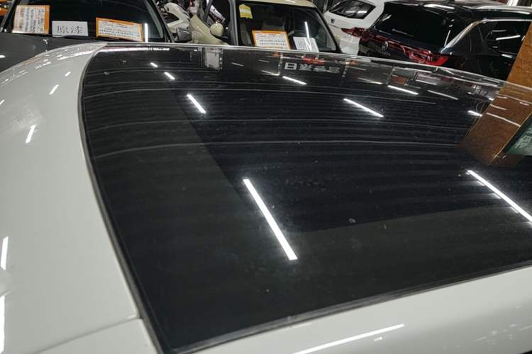 Used Land Rover Range Evoque 2015 2.0T Five-Door Zhiyao Edition Roof