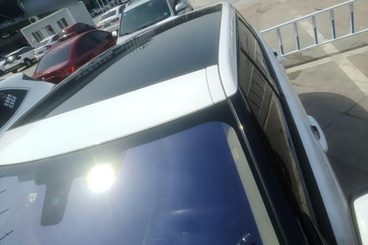 Used Land Rover Range Evoque 2015 2.0T Five-Door Zhiyao Edition Roof