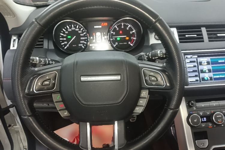 Used Land Rover Range Evoque 2015 2.0T 5-Door Ignite Edition Steering Wheel