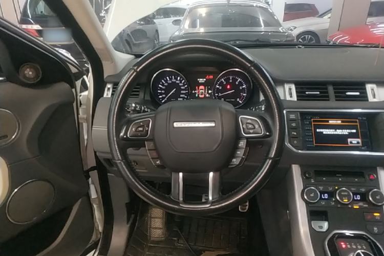 Used Land Rover Range Evoque 2015 2.0T 5-Door Ignite Edition Steering Wheel