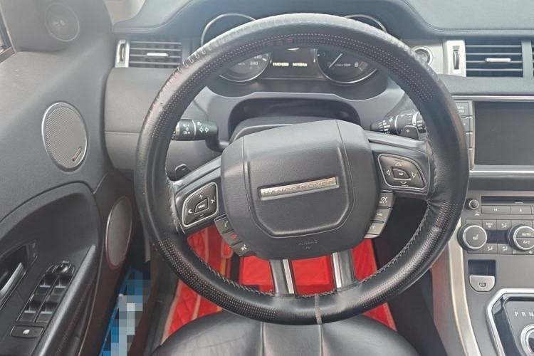 Used Land Rover Range Evoque 2015 2.0T Five-Door Zhiyao Edition Steering Wheel