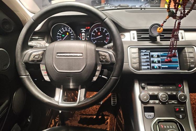 Used Land Rover Range Evoque 2015 2.0T Five-Door Sporty Edition Steering Wheel
