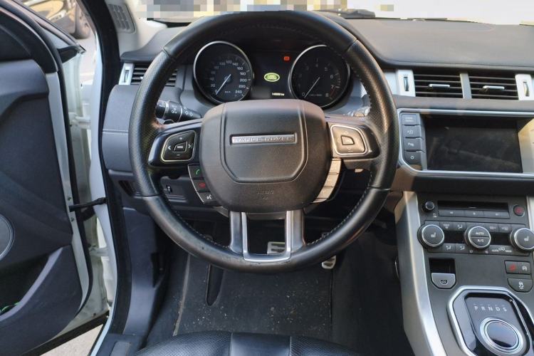 Used Land Rover Range Evoque 2015 2.0T 5-Door Ignite Edition Steering Wheel