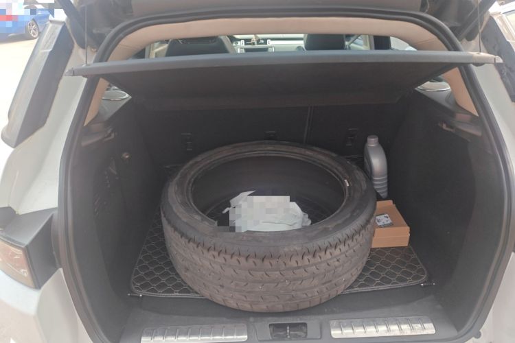 Used Land Rover Range Evoque 2015 2.0T 5-Door Ignite Edition Trunk