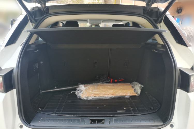Used Land Rover Range Evoque 2015 2.0T Five-Door Zhiyao Edition Trunk