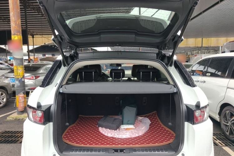 Used Land Rover Range Evoque 2015 2.0T Five-Door Sporty Edition Trunk