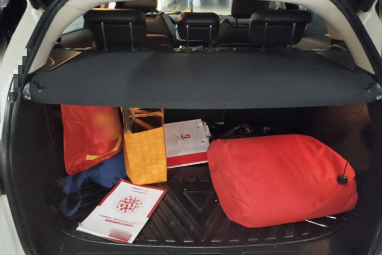 Used Land Rover Range Evoque 2015 2.0T Five-Door Zhiyao Edition Trunk