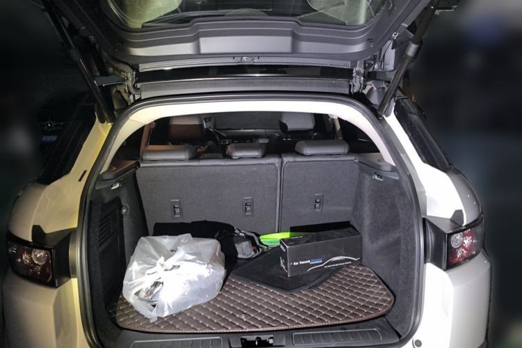 Used Land Rover Range Evoque 2015 2.0T Five-Door Zhiyao Edition Trunk