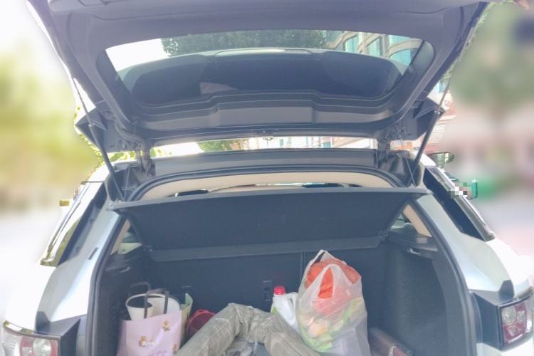 Used Land Rover Range Evoque 2015 2.0T Five-Door Fashion Edition Trunk